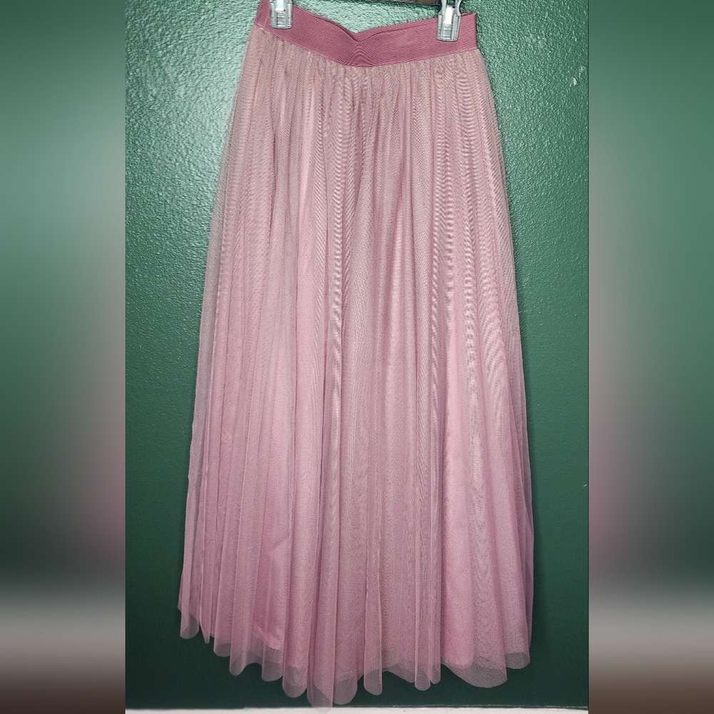 Elegant Pink Tulle Skirt